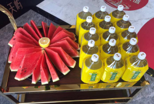 1534990303124671.png blob.png